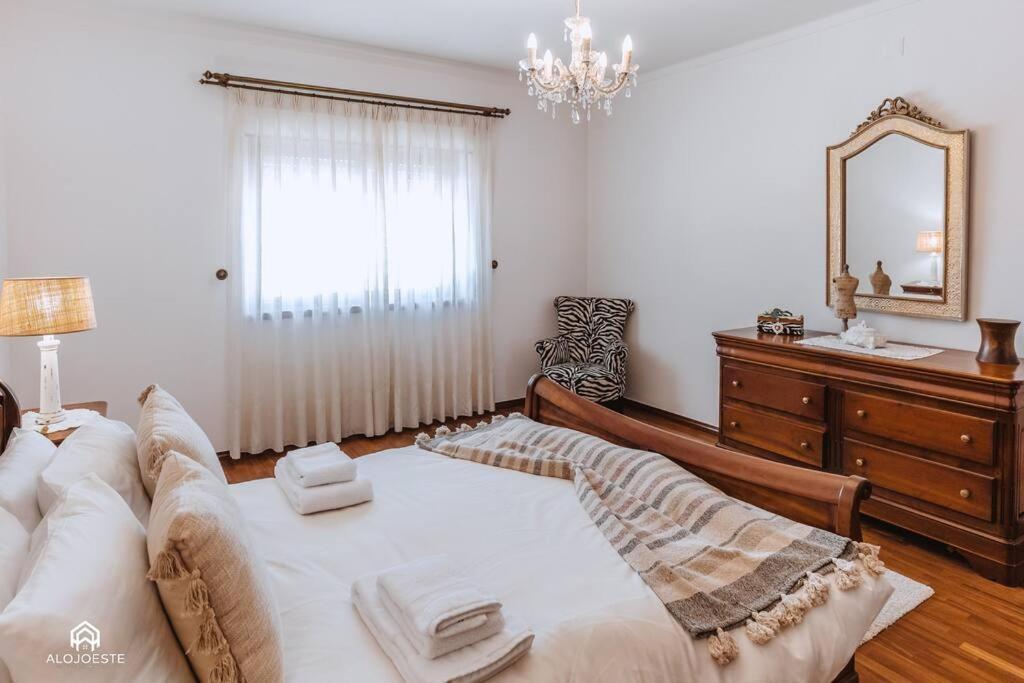 Casa Do Patio - 3 Bedrooms, Ponte Rol Торреш-Ведраш Экстерьер фото
