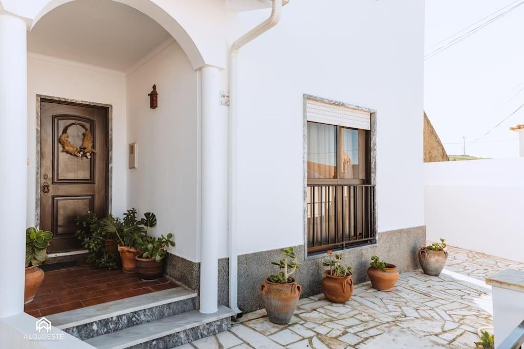 Casa Do Patio - 3 Bedrooms, Ponte Rol Торреш-Ведраш Экстерьер фото